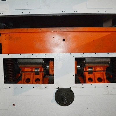 الوحدة الأساسية