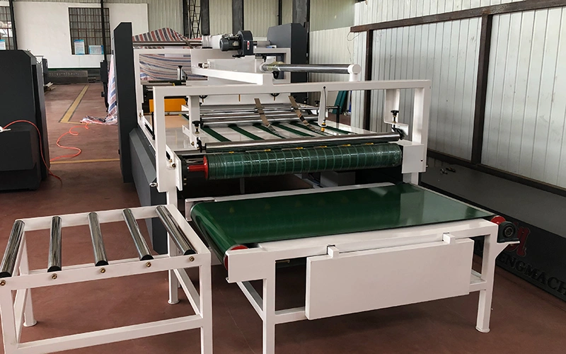 ماكينة الطي واللصق نصف الأوتوماتيكية