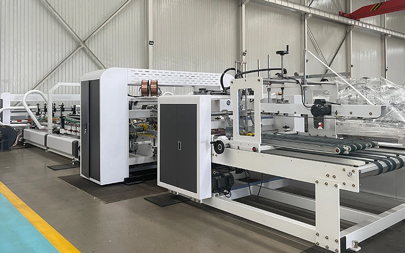 ماكينة دبوس صناديق الكرتون أوتوماتيك