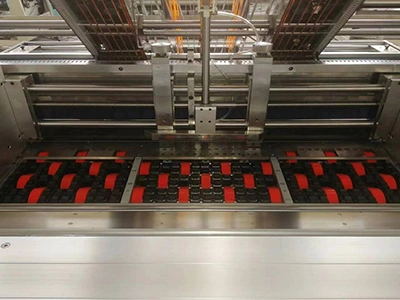 وحدة التغذية بالحافة الأمامية