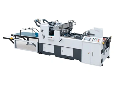 ماكينة تركيب الفتحات في صناديق الكرتون