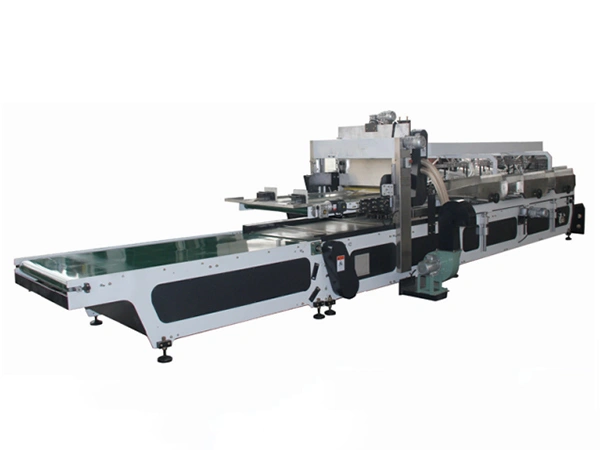 ماكينة تجميع فواصل الكرتون الأوتوماتيكية