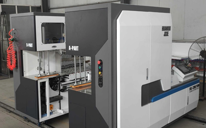 ماكينة تربيط وتحزيم الكرتون